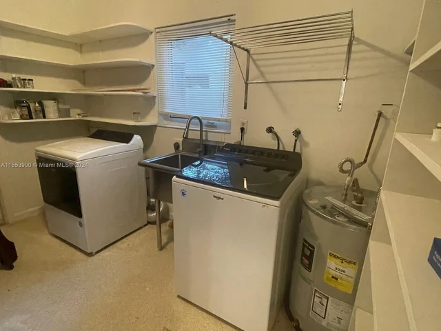 709 NE 25th Ave, Pompano Beach FL 33062