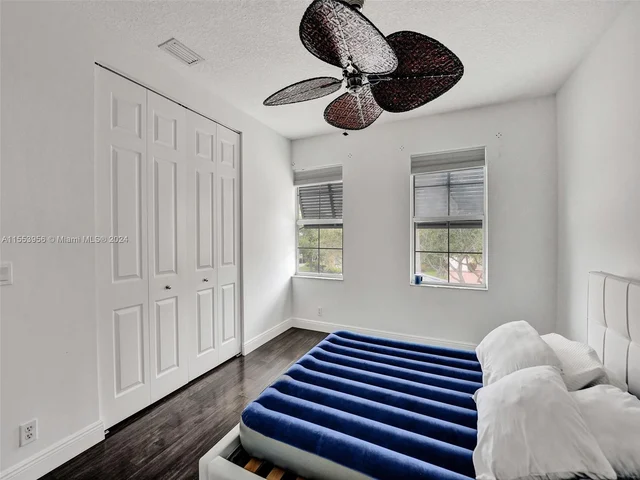 9342 Madewood Ct, West Palm Beach FL 33411