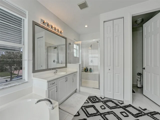 9342 Madewood Ct, West Palm Beach FL 33411