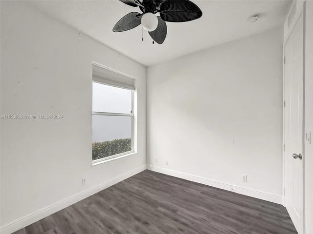 9342 Madewood Ct, West Palm Beach FL 33411