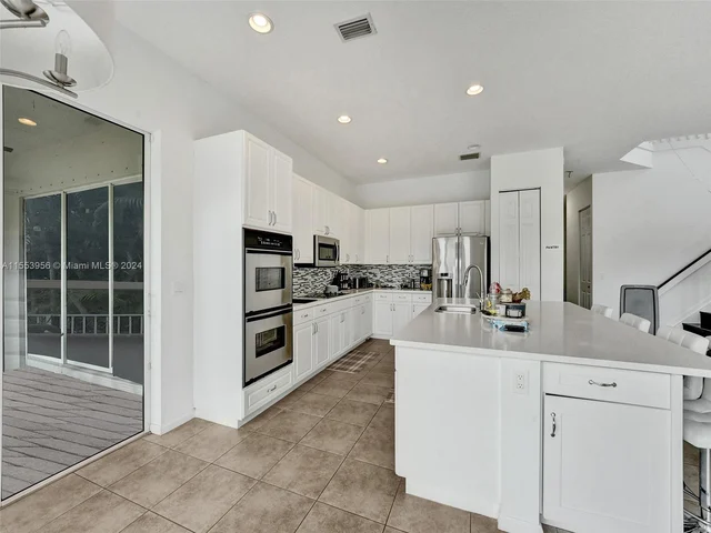 9342 Madewood Ct, West Palm Beach FL 33411