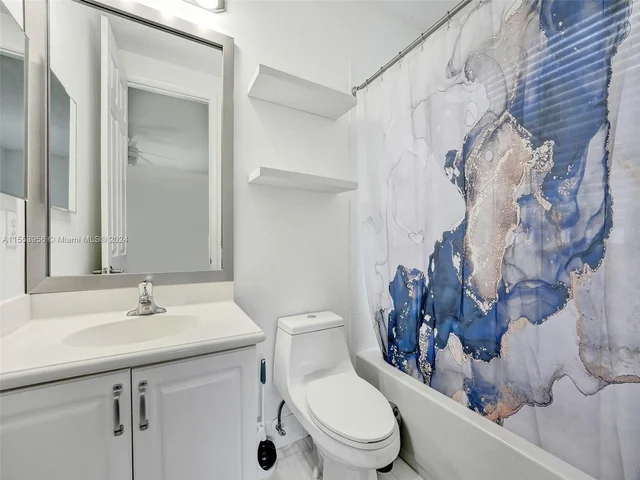 9342 Madewood Ct, West Palm Beach FL 33411