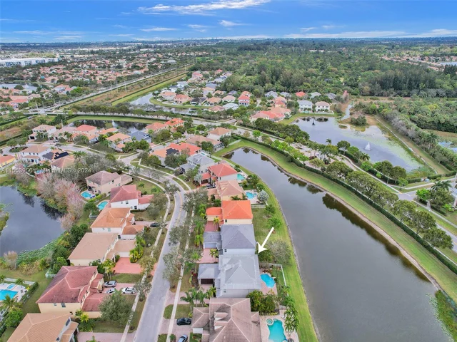 9342 Madewood Ct, West Palm Beach FL 33411