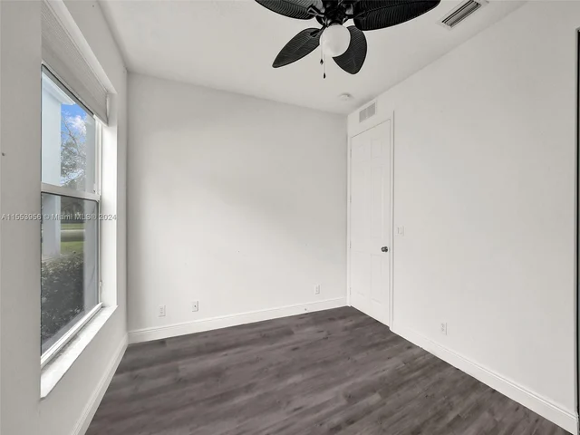 9342 Madewood Ct, West Palm Beach FL 33411