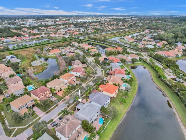 9342 Madewood Ct, West Palm Beach FL 33411