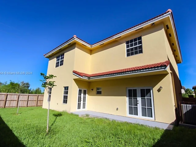 15610 SW 11 Ter, Miami FL 33194