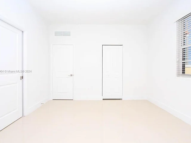 15610 SW 11 Ter, Miami FL 33194