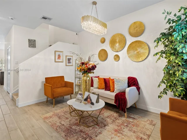 770 SE 18th St # 0, Homestead FL 33034