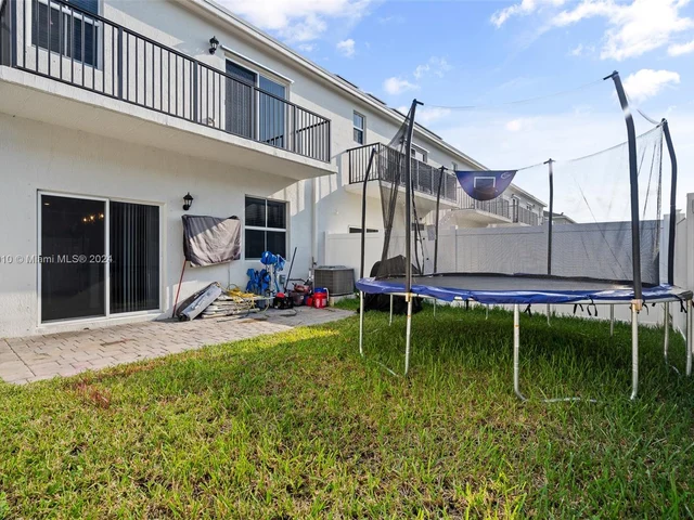 770 SE 18th St # 0, Homestead FL 33034