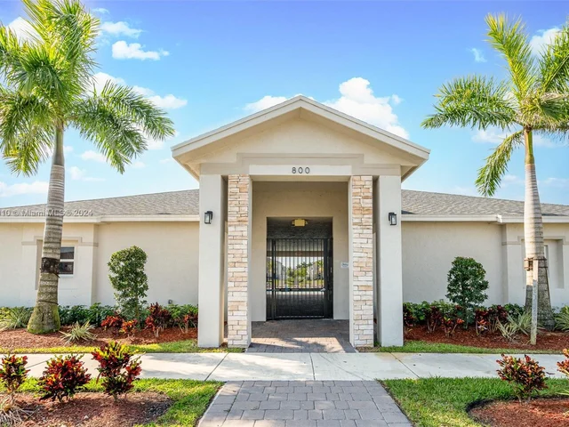 770 SE 18th St # 0, Homestead FL 33034