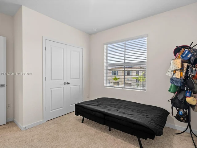 770 SE 18th St # 0, Homestead FL 33034