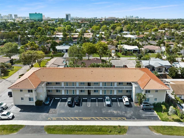 2020 NE 56th St # 101, Fort Lauderdale FL 33308