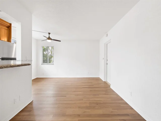 2020 NE 56th St # 101, Fort Lauderdale FL 33308