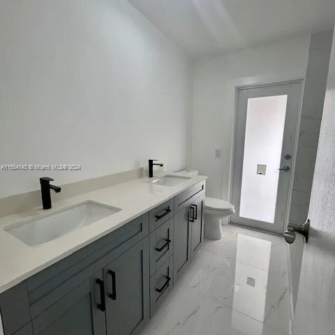 2905 NW 120th Way, Sunrise FL 33323