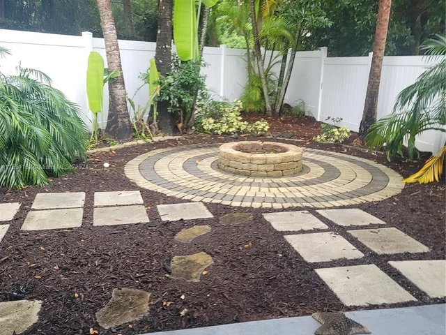 651 SW 176th Ave, Pembroke Pines FL 33029