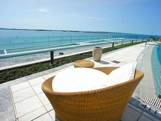 1331 Brickell Bay Dr # 1604, Miami FL 33131