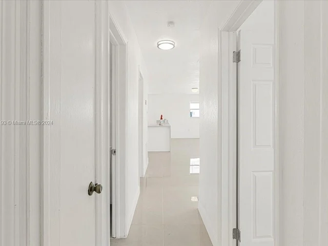 940 N 70th Way, Hollywood FL 33024