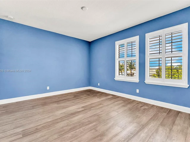 11150 NW 82nd Pl, Parkland FL 33076