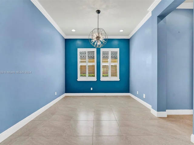 11150 NW 82nd Pl, Parkland FL 33076