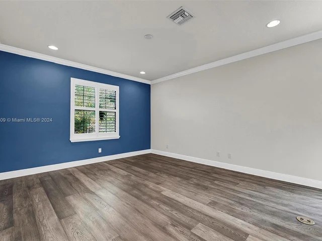 11150 NW 82nd Pl, Parkland FL 33076