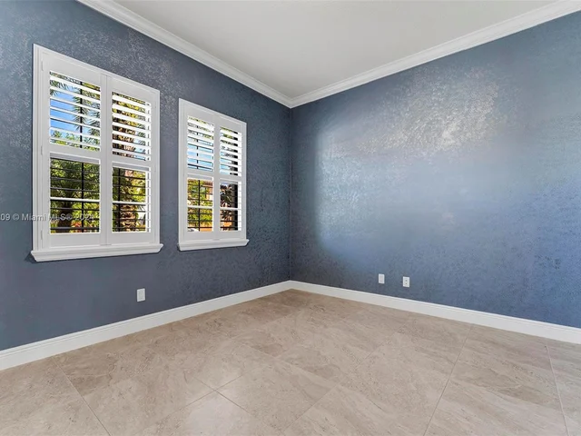 11150 NW 82nd Pl, Parkland FL 33076