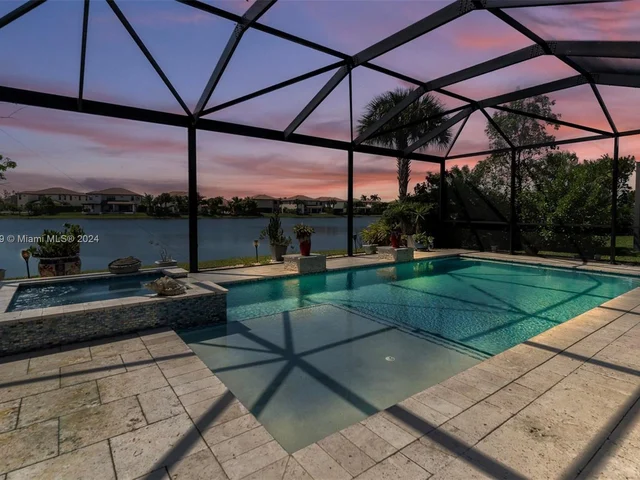 11150 NW 82nd Pl, Parkland FL 33076