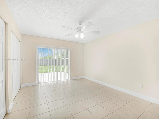 19620 SW 123rd Ave, Miami FL 33177