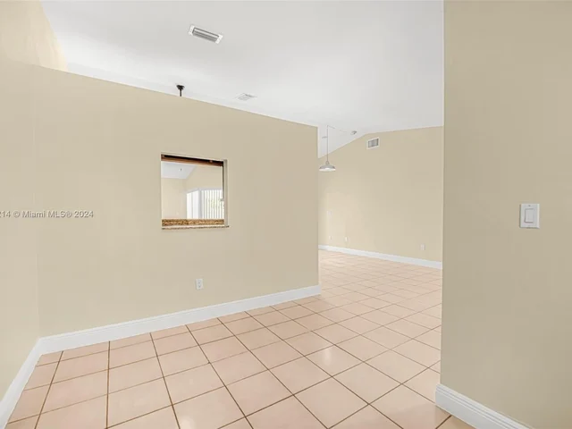 19620 SW 123rd Ave, Miami FL 33177