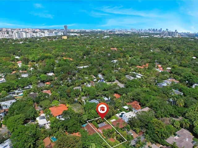 4137 Malaga Ave, Miami FL 33133