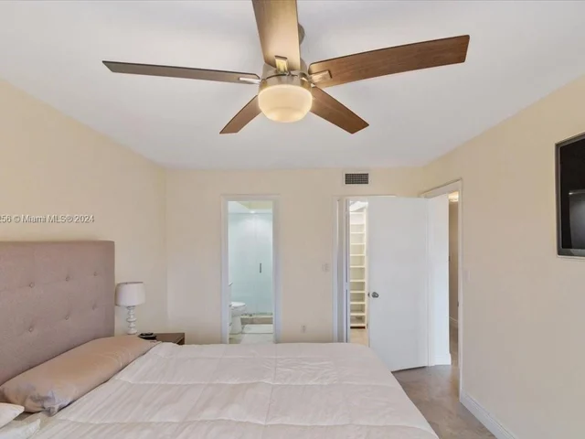 6620 W 2nd Ct # 305, Hialeah FL 33012