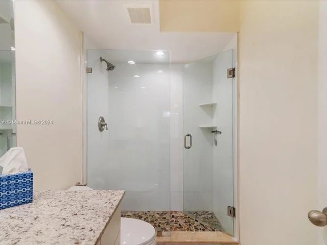 6620 W 2nd Ct # 305, Hialeah FL 33012