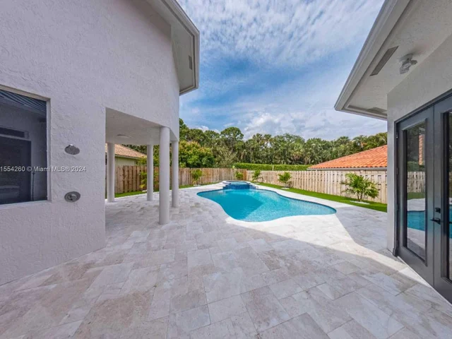 12972 Calais Cir, Palm Beach Gardens FL 33410