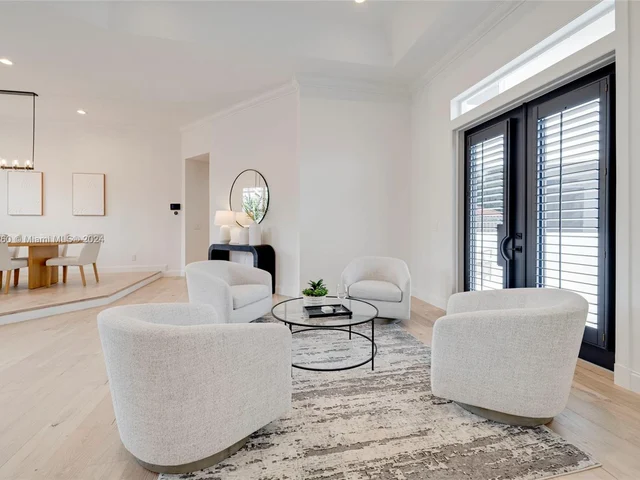 12972 Calais Cir, Palm Beach Gardens FL 33410