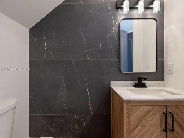 12972 Calais Cir, Palm Beach Gardens FL 33410