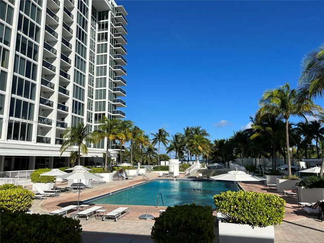 10275 Collins Ave # 112, Bal Harbour FL 33154