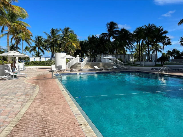 10275 Collins Ave # 112, Bal Harbour FL 33154