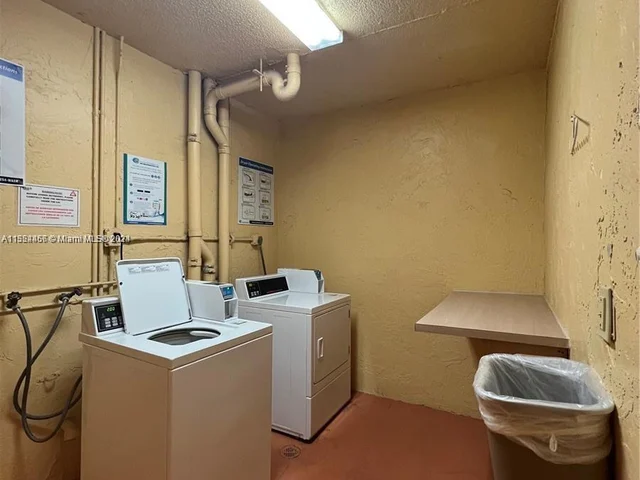 7730 Camino Real # 307, Miami FL 33143