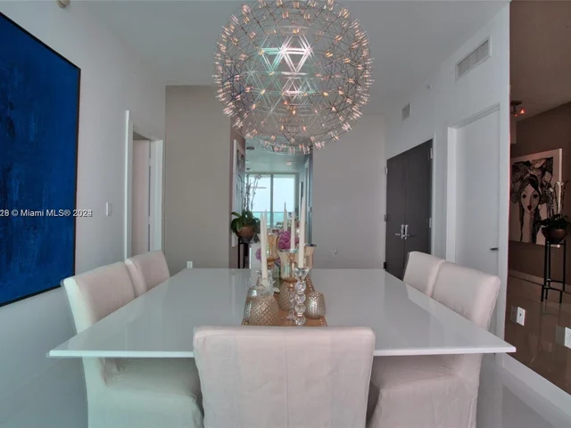 900 Biscayne Blvd # 5709, Miami FL 33132