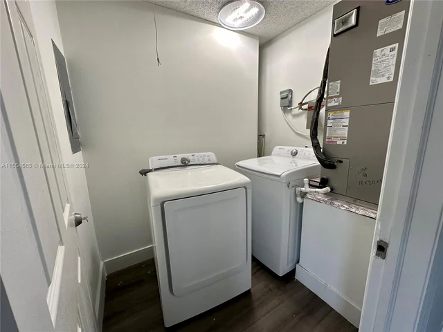 12220 SW 203rd St, Miami FL 33177