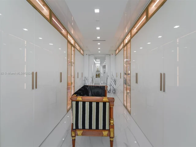 16400 Collins Ave # 443, Sunny Isles Beach FL 33160