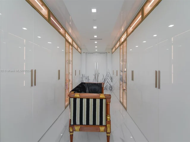 16400 Collins Ave # 443, Sunny Isles Beach FL 33160