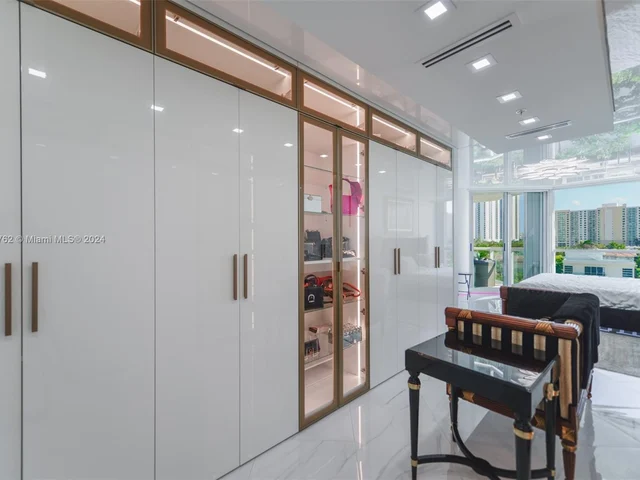 16400 Collins Ave # 443, Sunny Isles Beach FL 33160