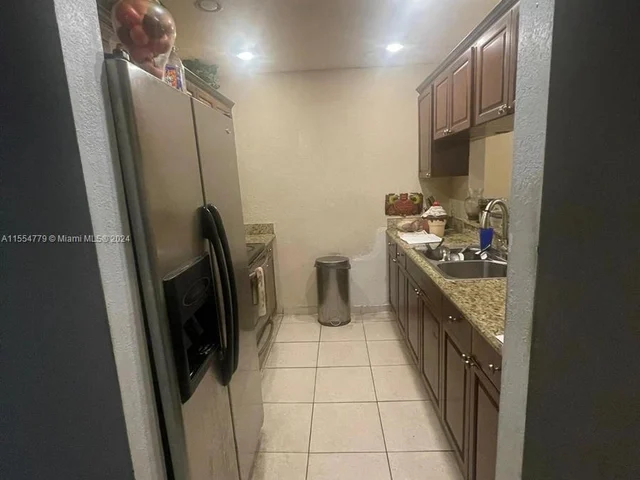 5070 Elmhurst Rd # D, West Palm Beach FL 33417