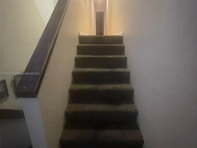 5070 Elmhurst Rd # D, West Palm Beach FL 33417