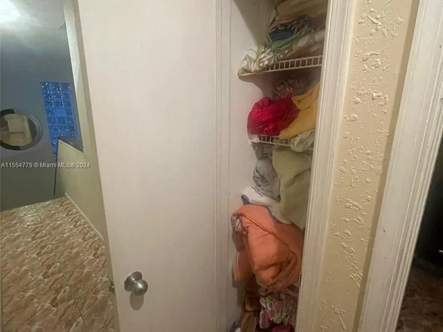 5070 Elmhurst Rd # D, West Palm Beach FL 33417