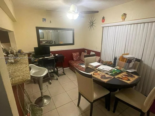 5070 Elmhurst Rd # D, West Palm Beach FL 33417