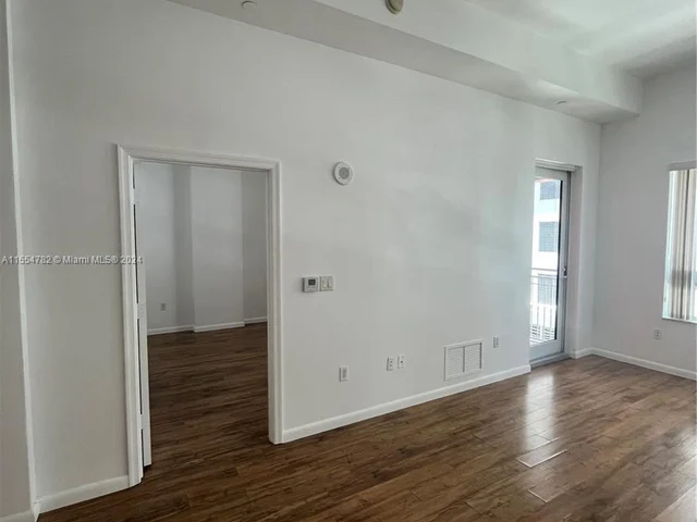 7350 SW 89th St # 510S, Miami FL 33156