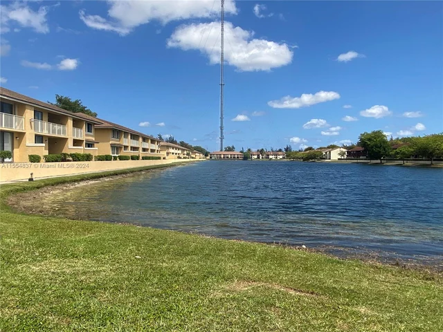 540 NW 214th St # 201, Miami Gardens FL 33169