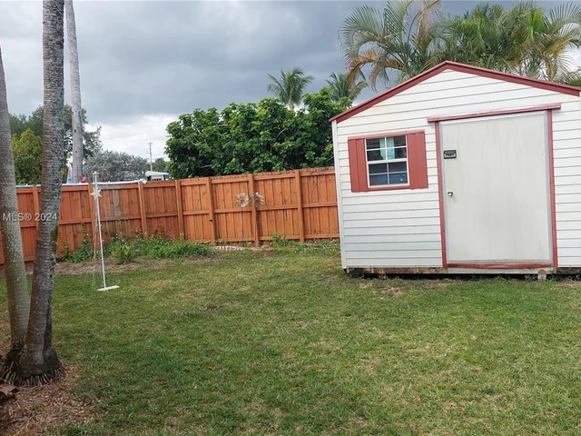 31 NE 27th Dr, Wilton Manors FL 33334
