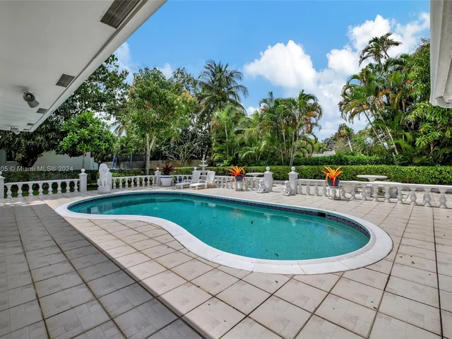 101 SW 63rd Ave, Plantation FL 33317